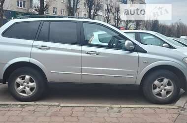 Внедорожник / Кроссовер SsangYong Kyron 2009 в 