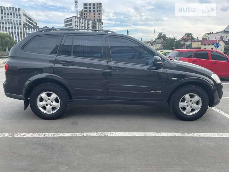 Внедорожник / Кроссовер SsangYong Kyron 2010 в Львове