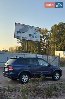 Позашляховик / Кросовер SsangYong Kyron 2009 в 