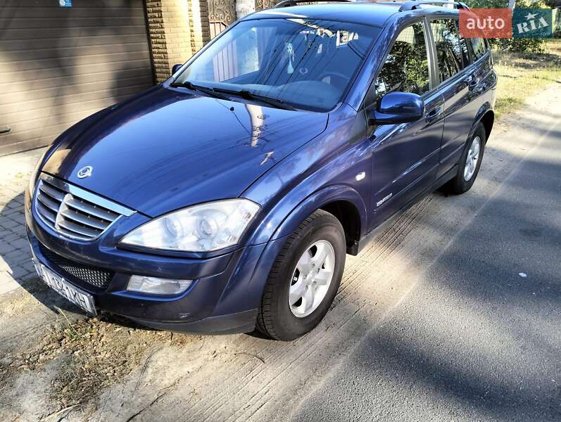 Внедорожник / Кроссовер SsangYong Kyron 2011 в Буче