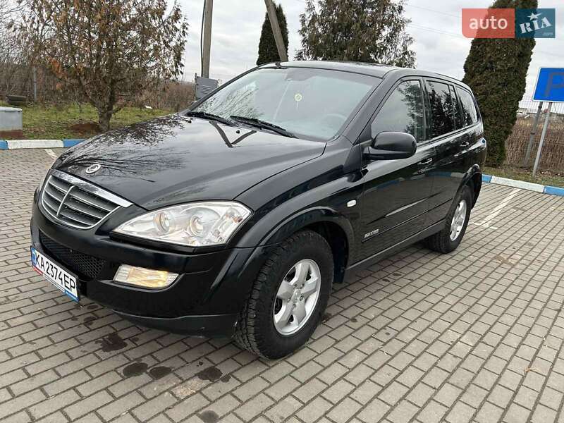 Внедорожник / Кроссовер SsangYong Kyron 2010 в Горохове