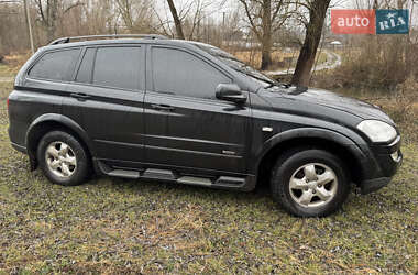 Позашляховик / Кросовер SsangYong Kyron 2010 в 