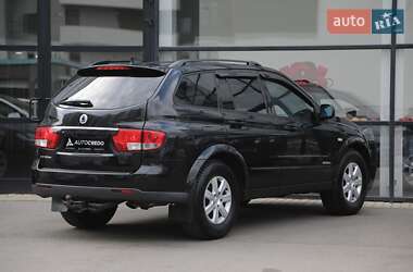 Внедорожник / Кроссовер SsangYong Kyron 2010 в 