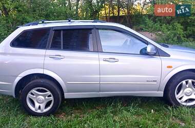 Внедорожник / Кроссовер SsangYong Kyron 2007 в 