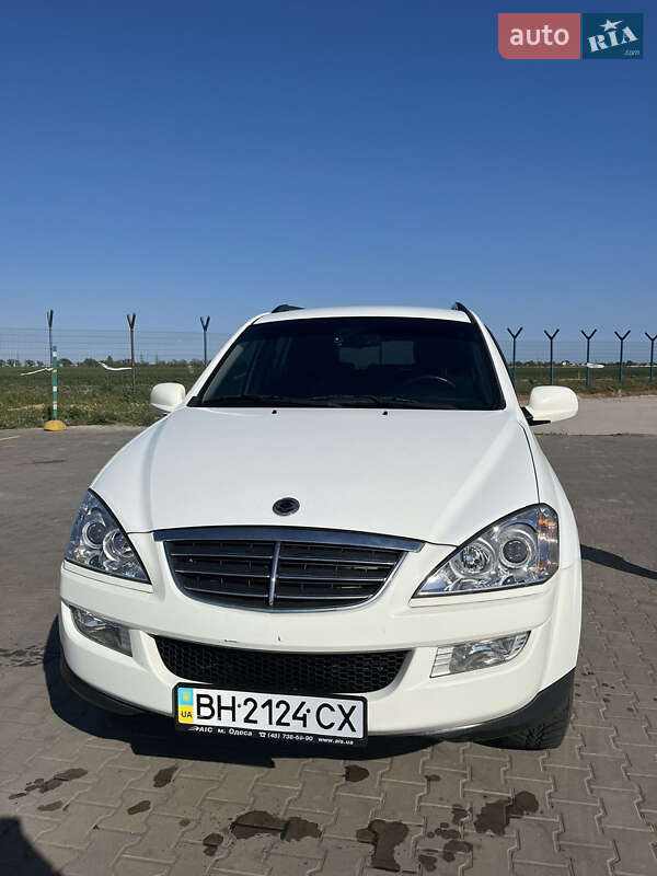 Внедорожник / Кроссовер SsangYong Kyron 2013 в 