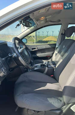 Внедорожник / Кроссовер SsangYong Kyron 2013 в 