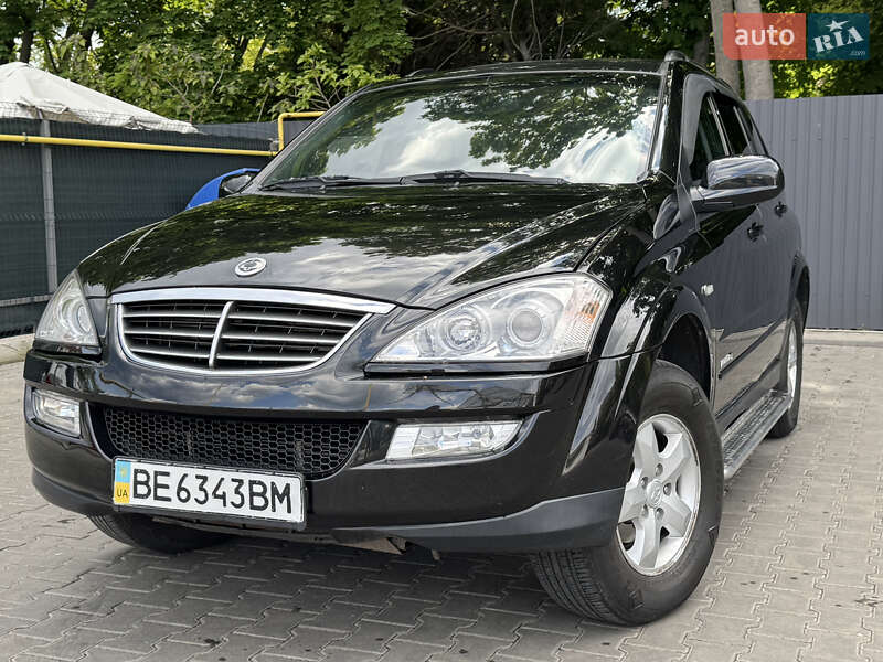 Внедорожник / Кроссовер SsangYong Kyron 2010 в 