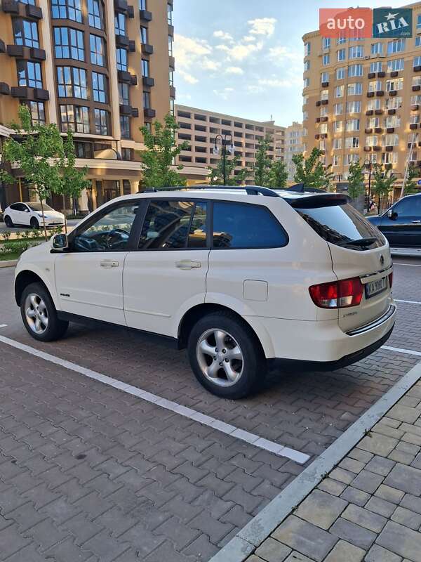 Внедорожник / Кроссовер SsangYong Kyron 2008 в Софиевской Борщаговке