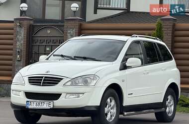 Внедорожник / Кроссовер SsangYong Kyron 2014 в 