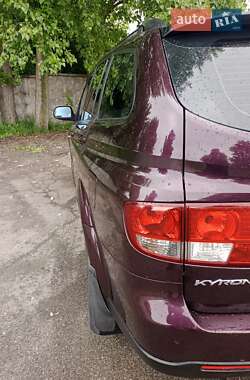 Внедорожник / Кроссовер SsangYong Kyron 2010 в 