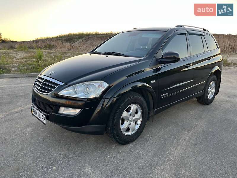 Внедорожник / Кроссовер SsangYong Kyron 2012 в Ровно