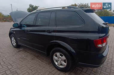 Внедорожник / Кроссовер SsangYong Kyron 2010 в 