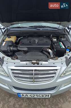 Внедорожник / Кроссовер SsangYong Kyron 2012 в 