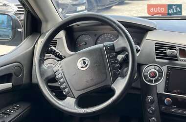 Внедорожник / Кроссовер SsangYong Kyron 2010 в 