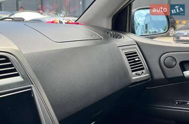 Внедорожник / Кроссовер SsangYong Kyron 2010 в 