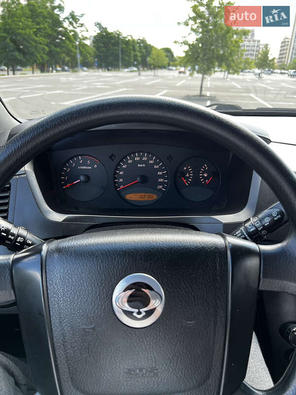 Внедорожник / Кроссовер SsangYong Kyron 2010 в Киеве