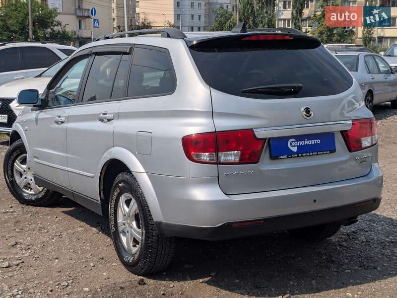 Позашляховик / Кросовер SsangYong Kyron 2012 в Києві