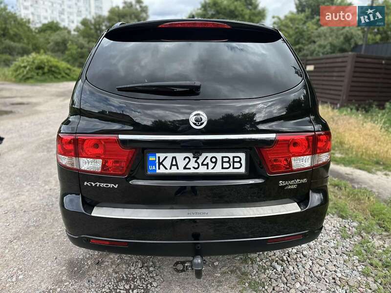 Позашляховик / Кросовер SsangYong Kyron 2013 в Києві