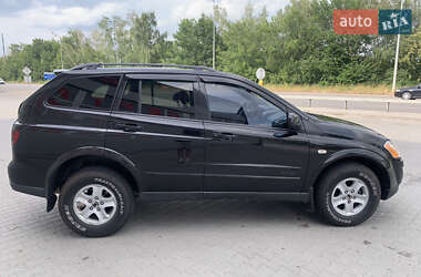 Позашляховик / Кросовер SsangYong Kyron 2008 в 