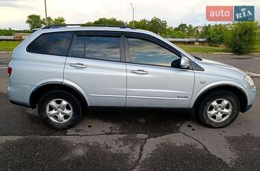 Внедорожник / Кроссовер SsangYong Kyron 2010 в 