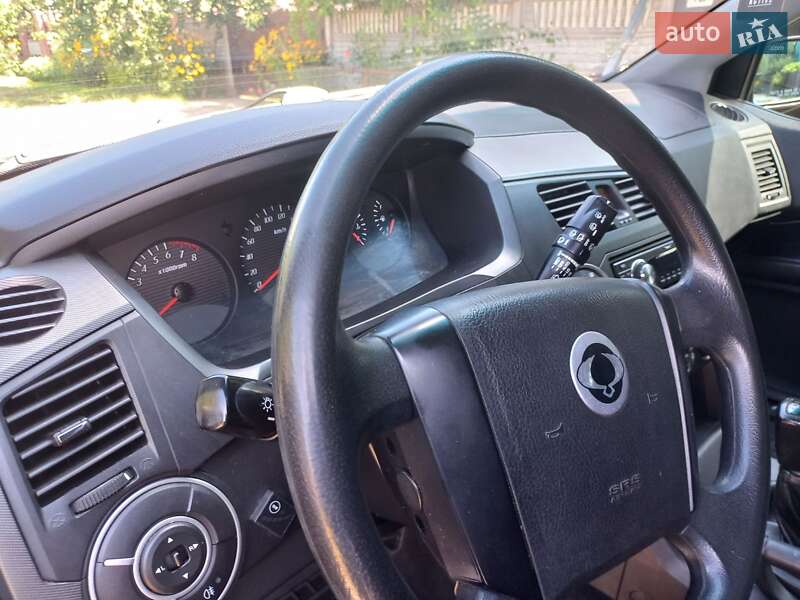 Позашляховик / Кросовер SsangYong Kyron 2010 в Чернігові