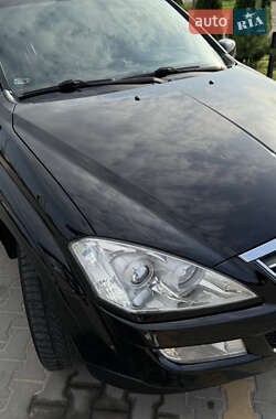 Внедорожник / Кроссовер SsangYong Kyron 2007 в 
