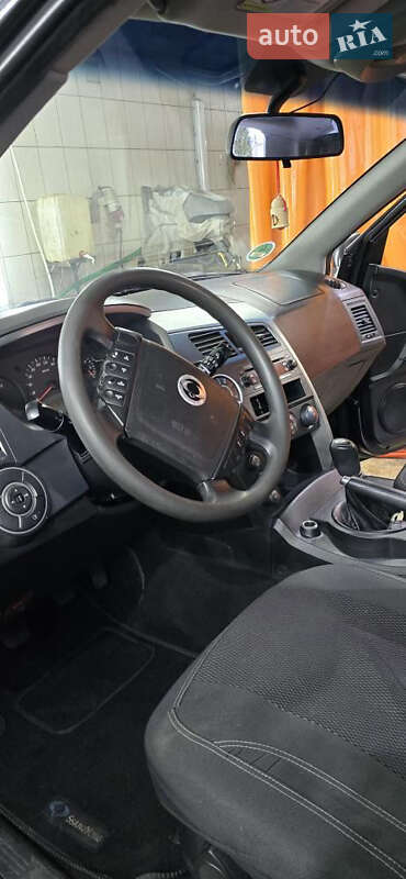 Внедорожник / Кроссовер SsangYong Kyron 2012 в Харькове