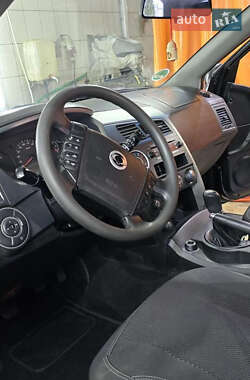 Внедорожник / Кроссовер SsangYong Kyron 2012 в 