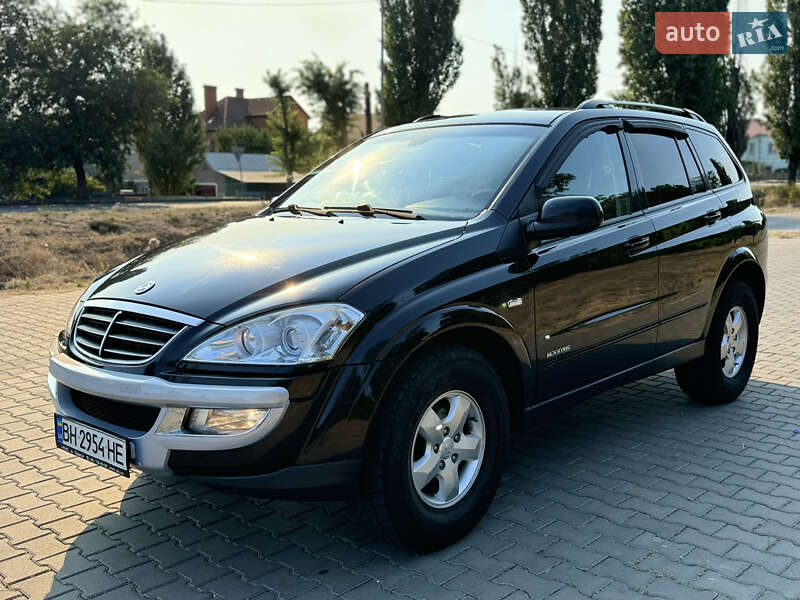 Внедорожник / Кроссовер SsangYong Kyron 2011 в 