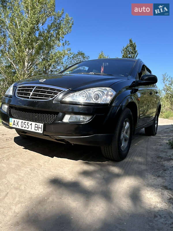 Внедорожник / Кроссовер SsangYong Kyron 2008 в 