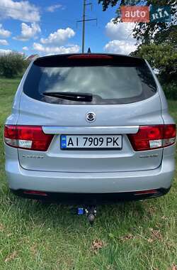 Внедорожник / Кроссовер SsangYong Kyron 2010 в 