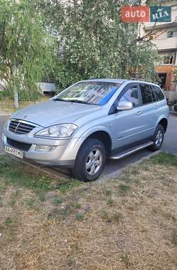 Внедорожник / Кроссовер SsangYong Kyron 2010 в 