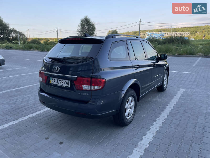 Внедорожник / Кроссовер SsangYong Kyron 2013 в Киеве