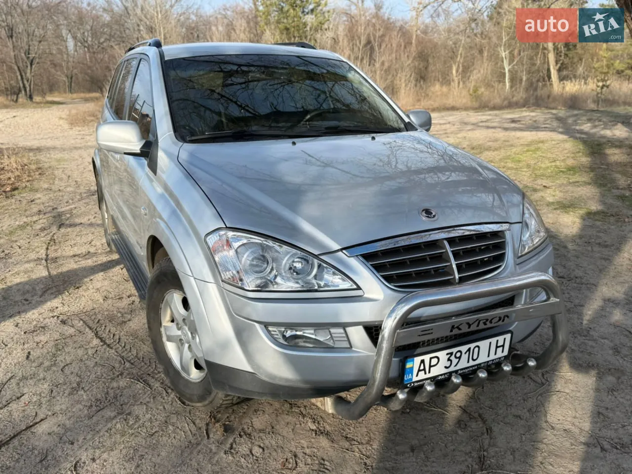 2010 SsangYong Kyron - мініатюра 13