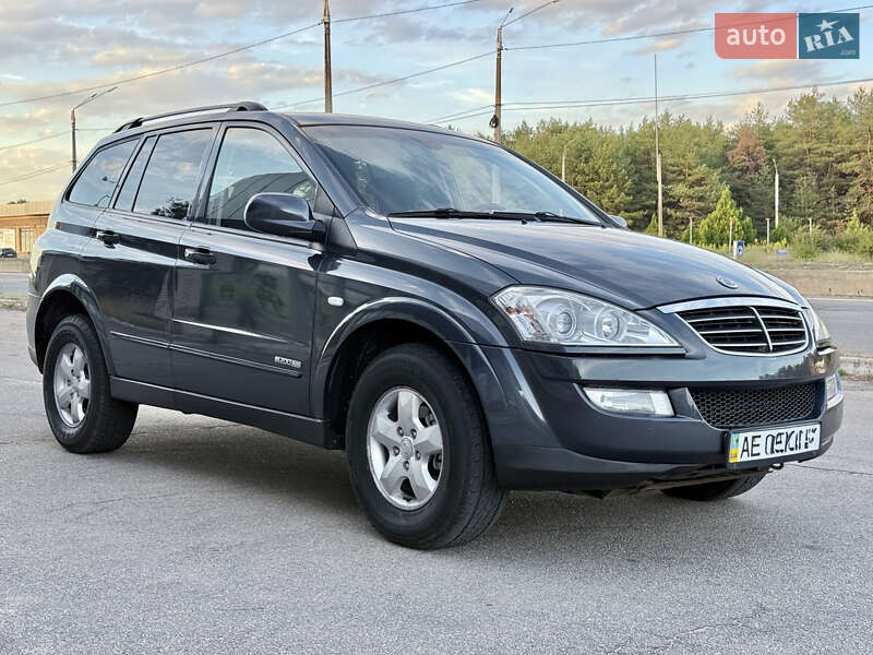 Внедорожник / Кроссовер SsangYong Kyron 2010 в 