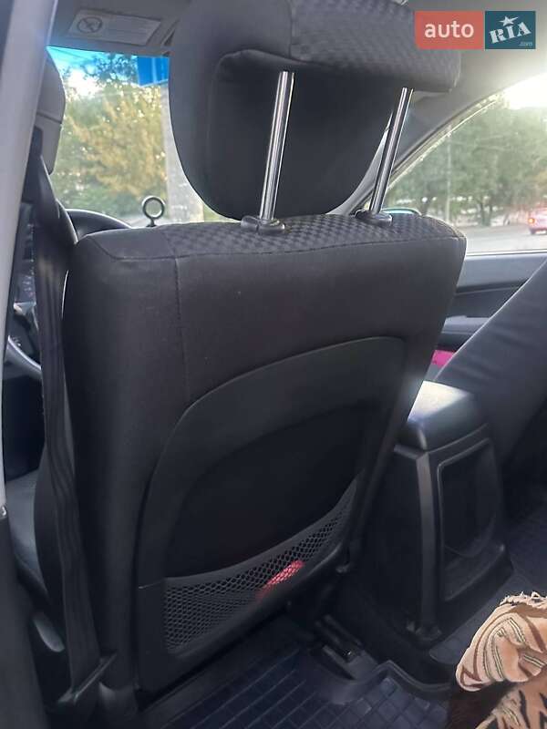 Внедорожник / Кроссовер SsangYong Kyron 2010 в Днепре фото 4 Внедорожник / Кроссовер SsangYong Kyron 2010 в Днепре