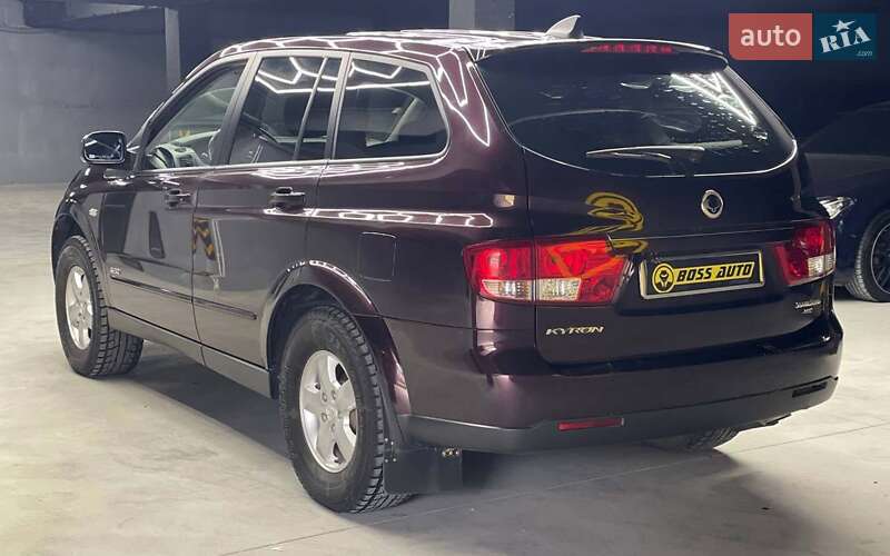 Внедорожник / Кроссовер SsangYong Kyron 2010 в Черновцах