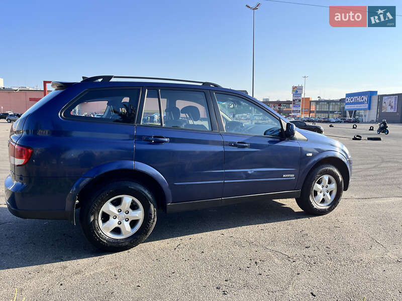 Внедорожник / Кроссовер SsangYong Kyron 2011 в Киеве