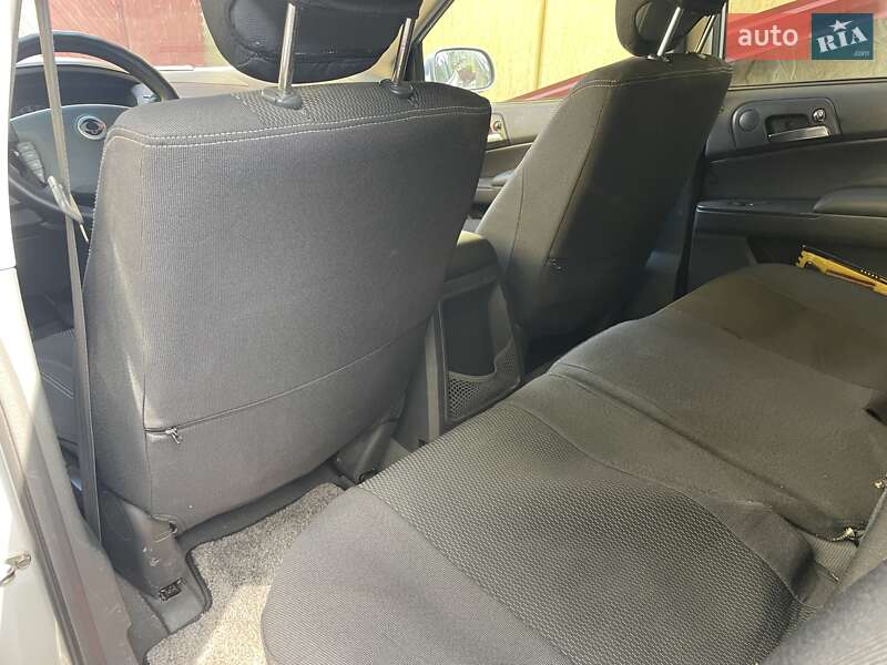 Позашляховик / Кросовер SsangYong Kyron 2006 в Львові