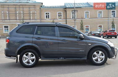 Позашляховик / Кросовер SsangYong Kyron 2008 в 