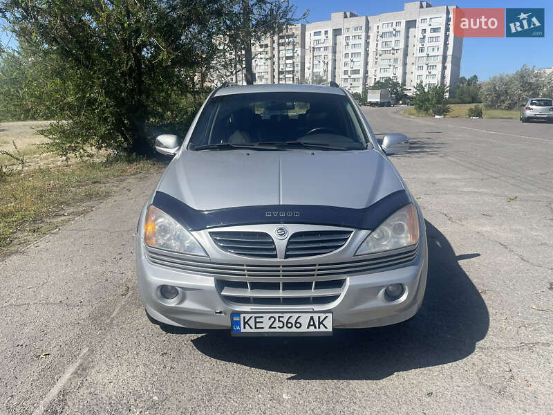 Внедорожник / Кроссовер SsangYong Kyron 2006 в 
