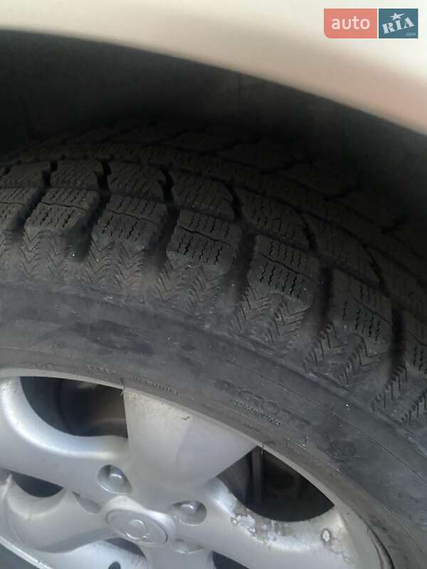 Позашляховик / Кросовер SsangYong Kyron 2007 в Глобиному