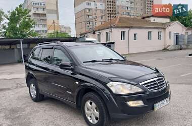 Позашляховик / Кросовер SsangYong Kyron 2009 в 
