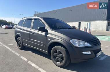 Седан SsangYong Kyron 2013 в 