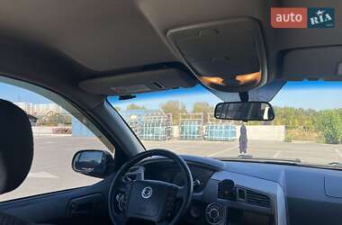 Седан SsangYong Kyron 2013 в 