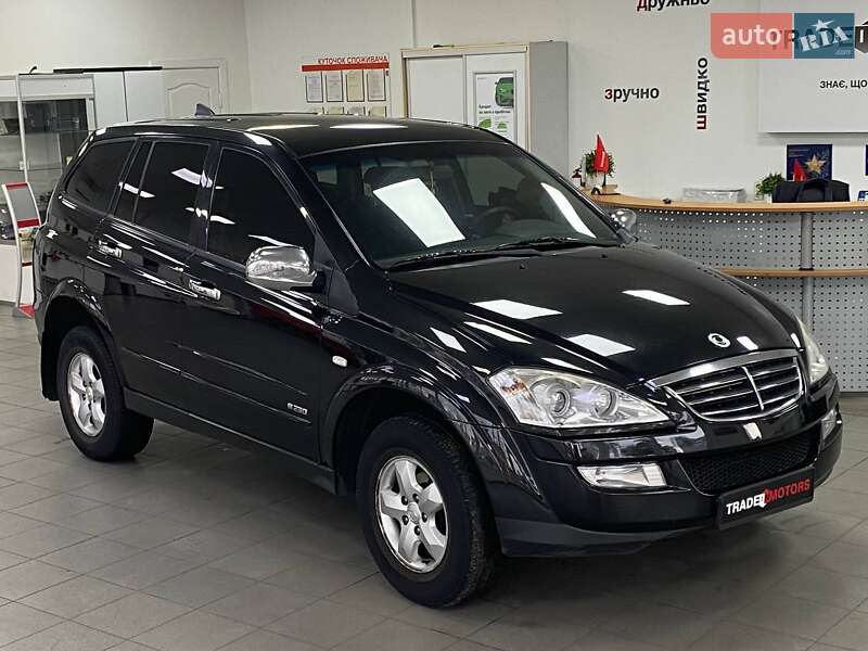 Внедорожник / Кроссовер SsangYong Kyron 2010 в Киеве
