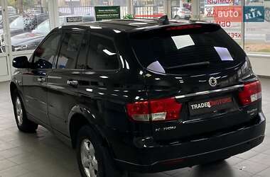 Позашляховик / Кросовер SsangYong Kyron 2010 в 