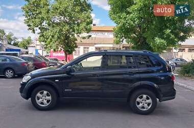 Позашляховик / Кросовер SsangYong Kyron 2009 в 