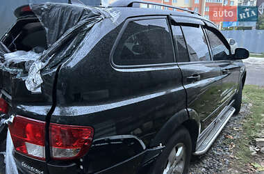 Позашляховик / Кросовер SsangYong Kyron 2010 в 