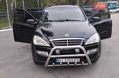 Позашляховик / Кросовер SsangYong Kyron 2010 в 